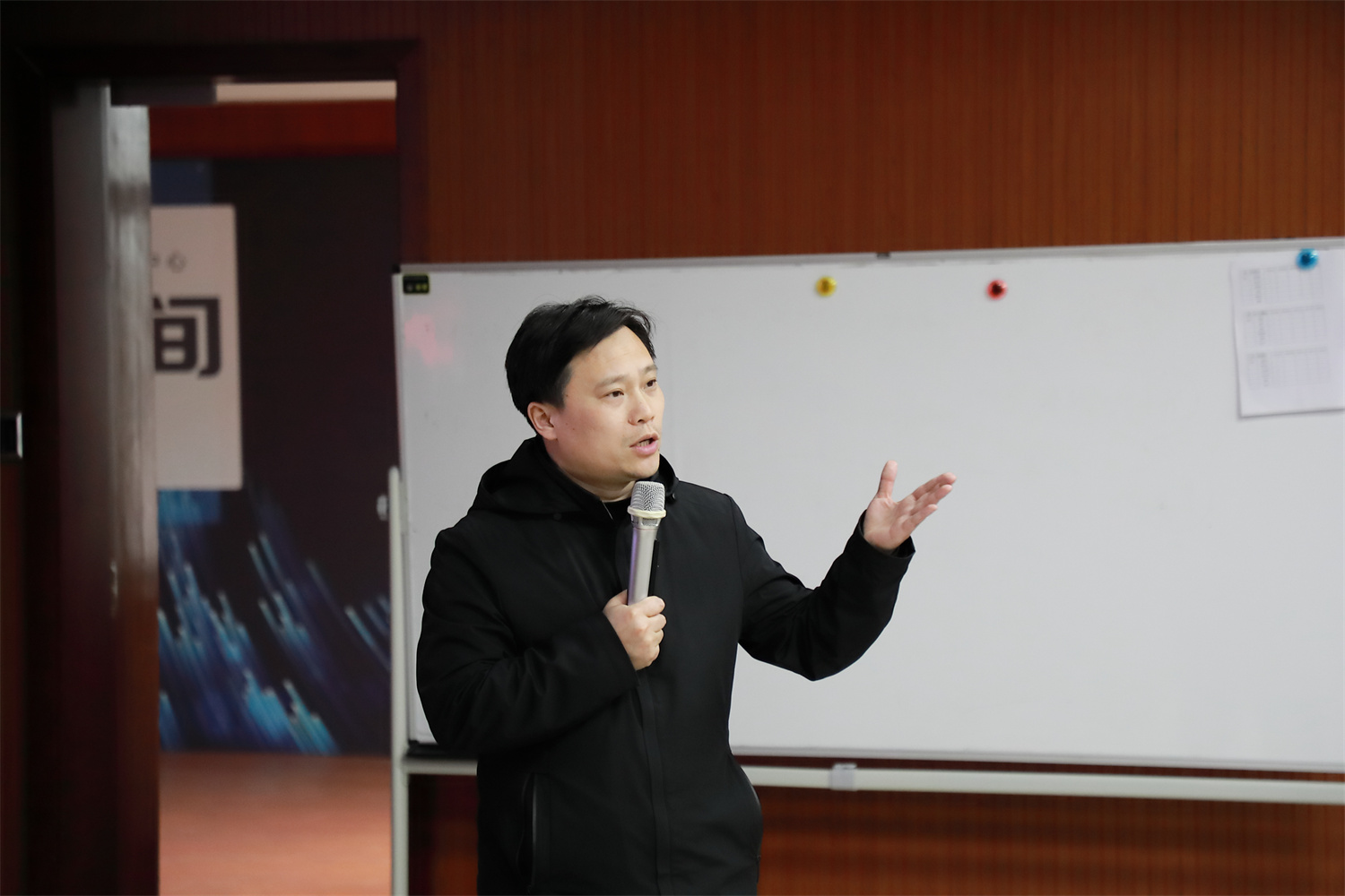 1690875961668497.jpg 6.jpg